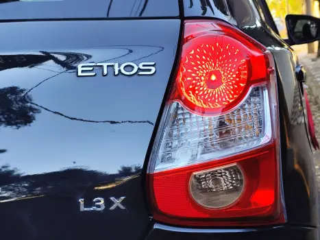TOYOTA Etios Hatch 1.3 16V 4P FLEX X, Foto 20