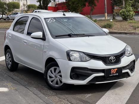 TOYOTA Etios Hatch 1.3 16V 4P FLEX X, Foto 1