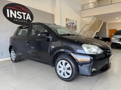 TOYOTA Etios Hatch 1.3 16V 4P FLEX, Foto 1