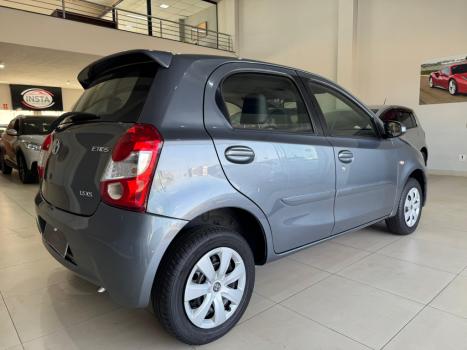 TOYOTA Etios Hatch 1.5 16V 4P FLEX XS, Foto 5