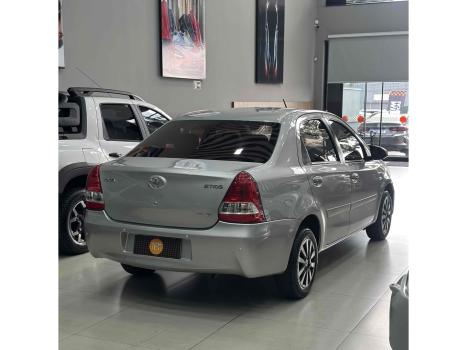 TOYOTA Etios Hatch 1.5 16V 4P FLEX XS AUTOMTICO, Foto 8