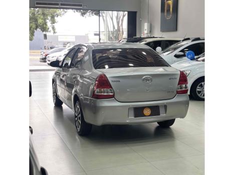 TOYOTA Etios Hatch 1.5 16V 4P FLEX XS AUTOMTICO, Foto 9