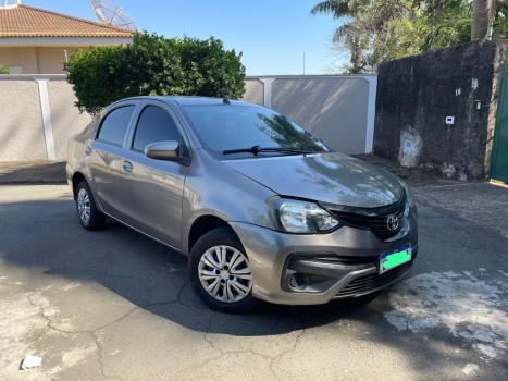 TOYOTA Etios Sedan 1.5 16V 4P FLEX XS, Foto 2