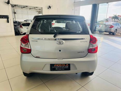 TOYOTA Etios Sedan 1.5 16V 4P FLEX XLS, Foto 4