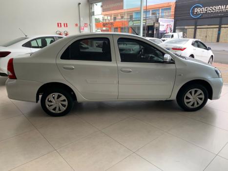 TOYOTA Etios Sedan 1.5 16V 4P FLEX X, Foto 8