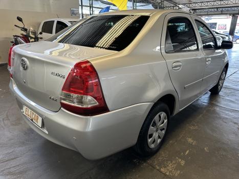 TOYOTA Etios Sedan 1.5 16V 4P FLEX X, Foto 4