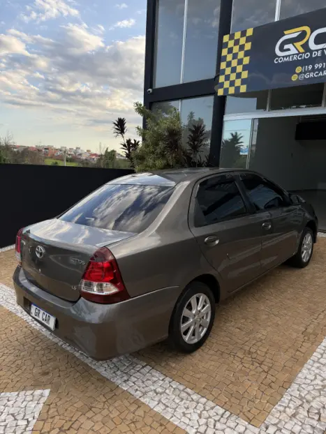 TOYOTA Etios Sedan 1.5 16V 4P FLEX X PLUS AUTOMTICO, Foto 5