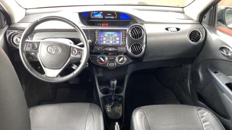 TOYOTA Etios Sedan 1.5 16V 4P FLEX PLATINUM AUTOMTICO, Foto 2