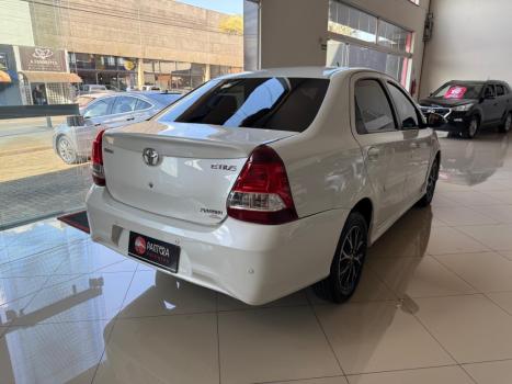 TOYOTA Etios Sedan 1.5 16V 4P FLEX PLATINUM AUTOMTICO, Foto 5