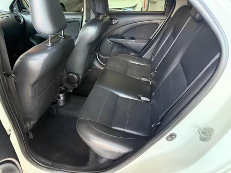 TOYOTA Etios Sedan 1.5 16V 4P FLEX PLATINUM AUTOMTICO, Foto 9