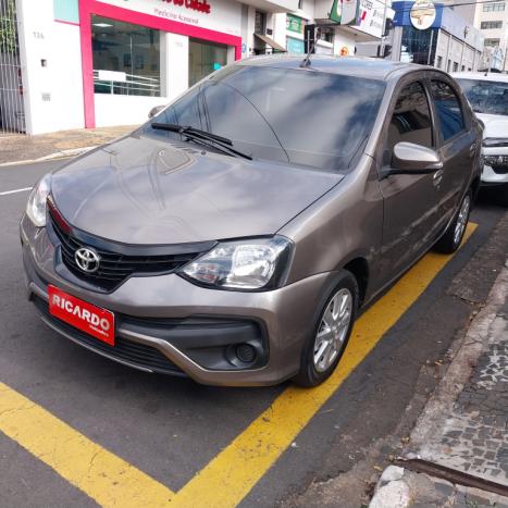 TOYOTA Etios Sedan 1.5 16V 4P FLEX X PLUS AUTOMTICO, Foto 6