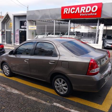 TOYOTA Etios Sedan 1.5 16V 4P FLEX X PLUS AUTOMTICO, Foto 7