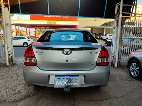TOYOTA Etios Sedan 1.5 16V 4P FLEX XLS, Foto 7