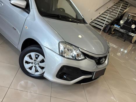 TOYOTA Etios Sedan 1.3 16V 4P FLEX X, Foto 7