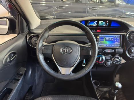 TOYOTA Etios Sedan 1.3 16V 4P FLEX X, Foto 11