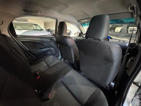 TOYOTA Etios Sedan 1.3 16V 4P FLEX X, Foto 13
