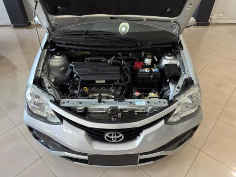 TOYOTA Etios Sedan 1.3 16V 4P FLEX X, Foto 17