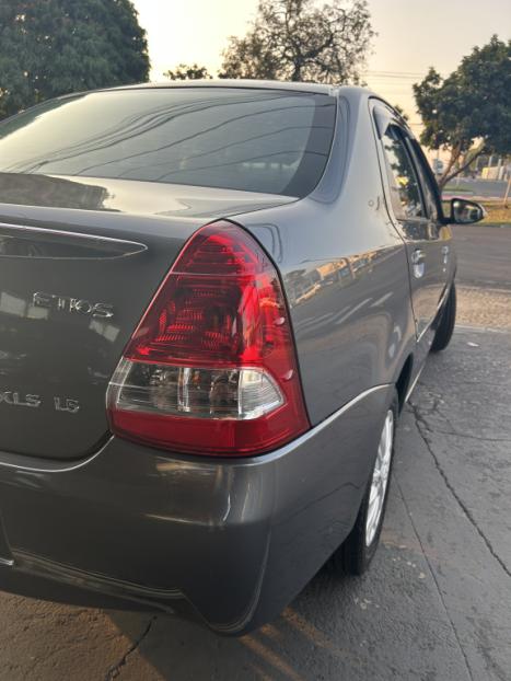 TOYOTA Etios Sedan 1.5 16V 4P FLEX XLS, Foto 4