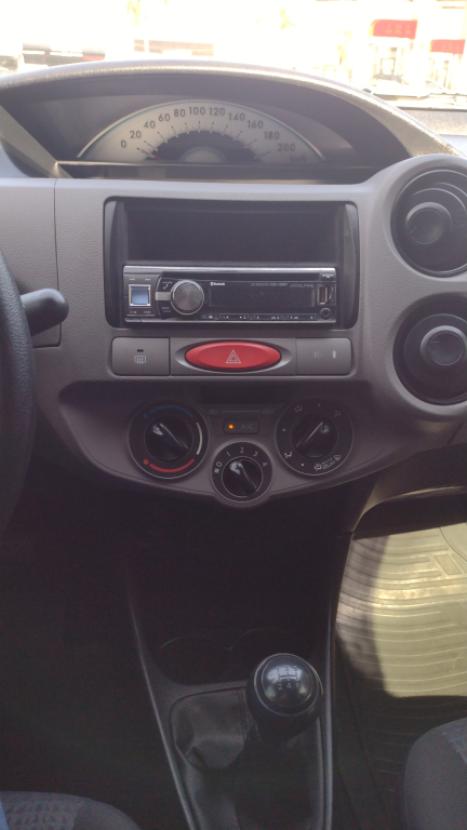 TOYOTA Etios Sedan 1.5 16V 4P FLEX X, Foto 4