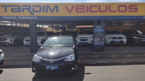TOYOTA Etios Sedan 1.5 16V 4P FLEX X, Foto 2