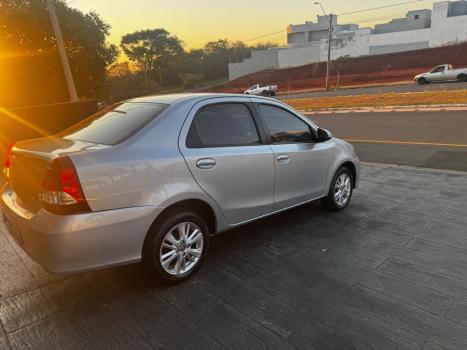 TOYOTA Etios Sedan 1.5 16V 4P FLEX X PLUS AUTOMTICO, Foto 3