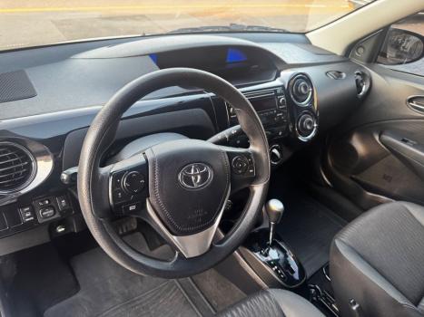 TOYOTA Etios Sedan 1.5 16V 4P FLEX X PLUS AUTOMTICO, Foto 12