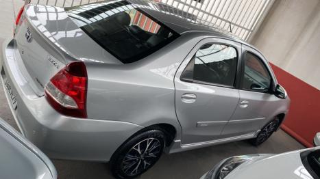 TOYOTA Etios Sedan 1.5 16V 4P FLEX PLATINUM AUTOMTICO, Foto 4