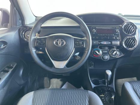 TOYOTA Etios Sedan 1.5 16V 4P FLEX X PLUS AUTOMTICO, Foto 9
