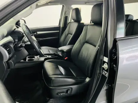 TOYOTA Hilux , Foto 6