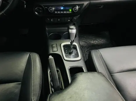 TOYOTA Hilux , Foto 11
