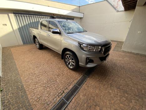 TOYOTA Hilux Caminhonete 2.8 16V SRV 4X4 DIESEL CABINE DUPLA AUTOMTICO, Foto 5