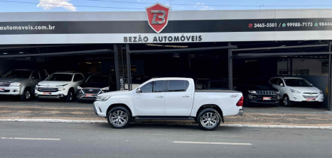 TOYOTA Hilux Caminhonete 2.8 16V SRX 4X4 TURBO DIESEL CABINE DUPLA AUTOMTICO, Foto 1