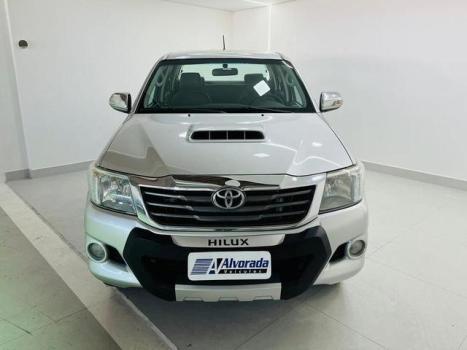 TOYOTA Hilux Caminhonete 3.0 4P 4X4 SRV TURBO DIESEL CABINE DUPLA, Foto 2