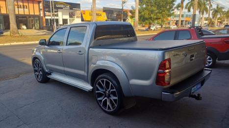 TOYOTA Hilux Caminhonete 2.7 16V 4P SRV FLEX CABINE DUPLA AUTOMTICO, Foto 3