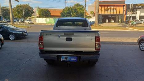 TOYOTA Hilux Caminhonete 2.7 16V 4P SRV FLEX CABINE DUPLA AUTOMTICO, Foto 4