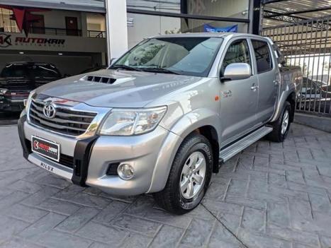 TOYOTA Hilux Caminhonete 3.0 4P 4X4 DIESEL CABINE DUPLA, Foto 2