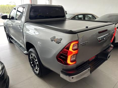 TOYOTA Hilux Caminhonete 2.8 16V SRX LIMITED 4X4 TURBO DIESEL CABINE DUPLA AUTOMTICO, Foto 8