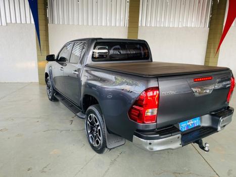 TOYOTA Hilux Caminhonete 2.8 16V SRV 4X4 DIESEL CABINE DUPLA AUTOMTICO, Foto 7