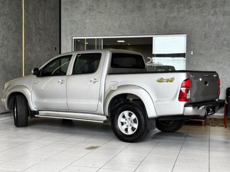 TOYOTA Hilux Caminhonete 2.7 16V 4P SRV FLEX 4X4  CABINE DUPLA AUTOMTICO, Foto 8