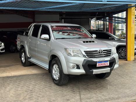 TOYOTA Hilux Caminhonete 3.0 16V 4P 4X4 SRV TURBO DIESEL CABINE DUPLA AUTOMTICO, Foto 3