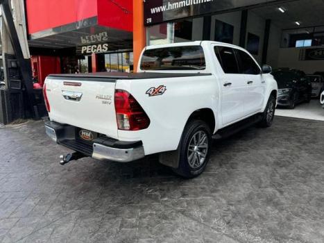 TOYOTA Hilux Caminhonete 2.8 16V SRV 4X4 DIESEL CABINE DUPLA AUTOMTICO, Foto 9