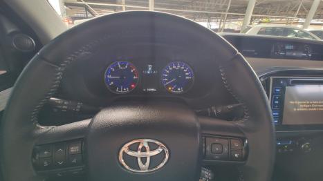 TOYOTA Hilux Caminhonete 2.8 16V SRV 4X4 DIESEL CABINE DUPLA AUTOMTICO, Foto 10