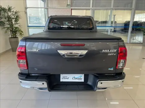 TOYOTA Hilux Caminhonete 2.8 16V SRV 4X4 DIESEL CABINE DUPLA AUTOMTICO, Foto 6