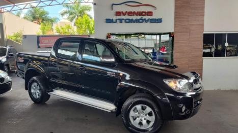 TOYOTA Hilux Caminhonete 3.0 4P 4X4 SRV TURBO DIESEL CABINE DUPLA AUTOMTICO, Foto 1