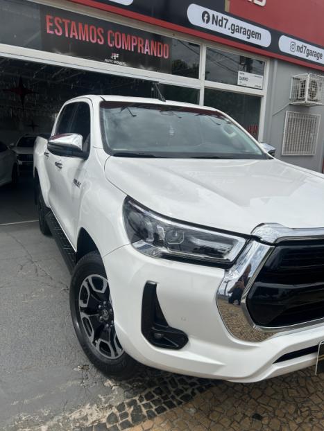 TOYOTA Hilux Caminhonete 2.8 16V SRX 4X4 DIESEL CABINE DUPLA AUTOMTICO, Foto 2