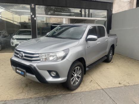 TOYOTA Hilux Caminhonete 2.8 16V SRX 4X4 DIESEL CABINE DUPLA AUTOMTICO, Foto 2