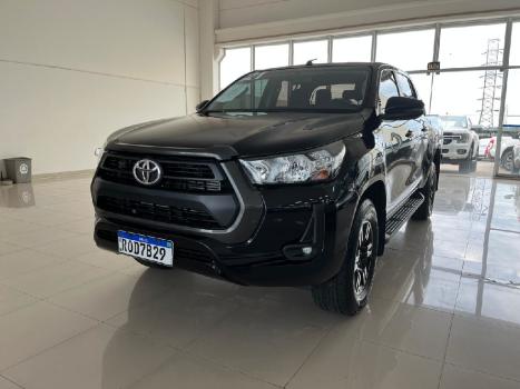 TOYOTA Hilux Caminhonete 2.8 16V 4P SR 4X4 DIESEL CABINE DUPLA AUTOMTICO, Foto 1