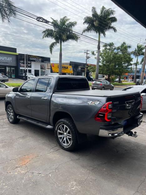 TOYOTA Hilux Caminhonete 2.8 16V SRV 4X4 DIESEL CABINE DUPLA AUTOMTICO, Foto 6