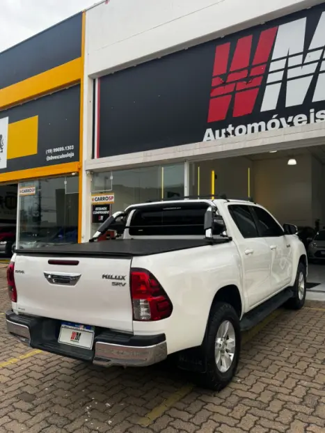 TOYOTA Hilux Caminhonete 2.7 16V 4P SRV FLEX CABINE DUPLA AUTOMTICO, Foto 5