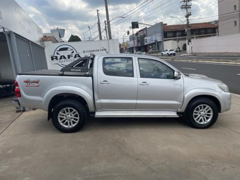 TOYOTA Hilux Caminhonete 3.0 4P 4X4 SRV TURBO DIESEL TOP CABINE DUPLA AUTOMTICO, Foto 8